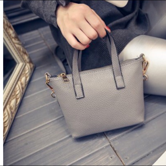 Handbags - Hold for SNL36 / 🎉 HP 🎉 Mini 👜 Handbag